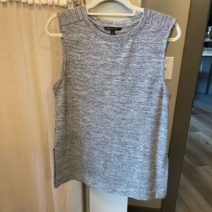 Medium banana republic tank top grey